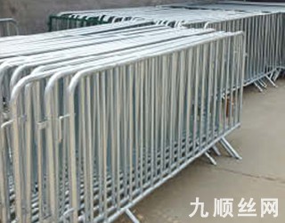 移動(dòng)護(hù)欄3.jpg