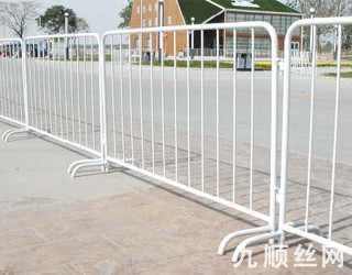 移動(dòng)護(hù)欄1.jpg