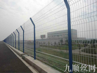 公路護欄網(wǎng)3.jpg